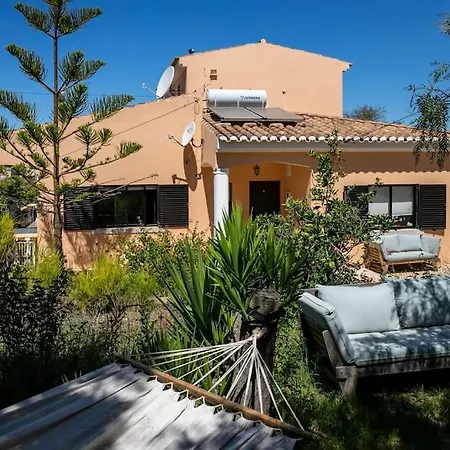 فيلة Praia Da Luz Between Luz And Burgau With Shared Pool لاغوس